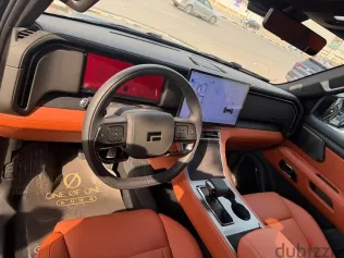 روكس 01 2026 أسود جديدة للبيع