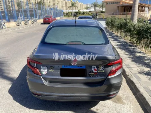 فيات تيبو 2021 بيج مستعملة للبيع - 4