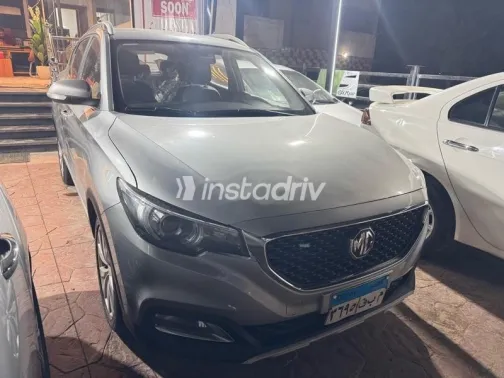 ام جى ZS 2024 فضي مستعملة للبيع - 2