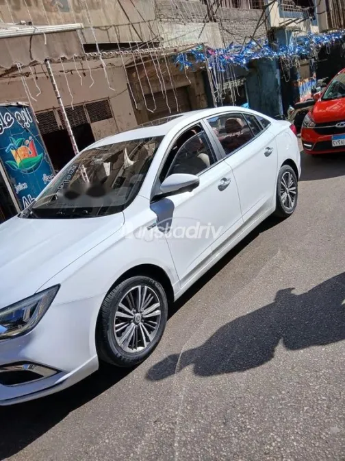 ام جى 5 2021 أبيض مستعملة للبيع - 5