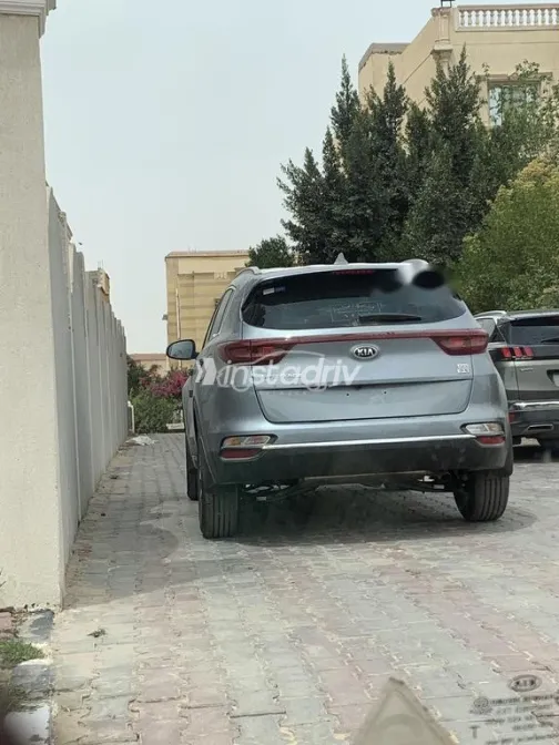 Kia Sportage 2021 White Used for Sale - 3