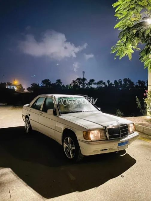 Mercedes 190 1985 White Used for Sale - 3