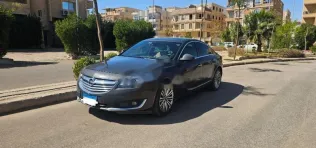 اوبل أنسيجنيا 2014 فضي مستعملة للبيع