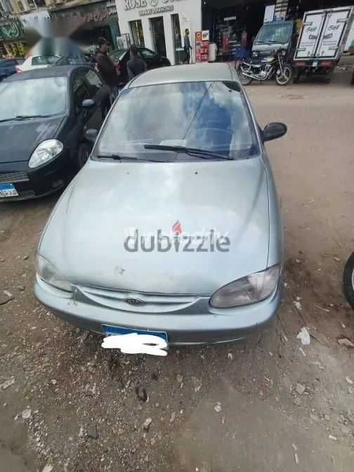 Kia Sephia 2000 Silver Used for Sale - 1
