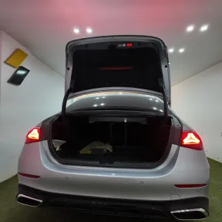 مرسيدس E 200 2025 أبيض مستعملة للبيع