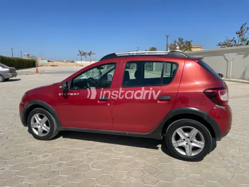 رينو سانديرو  ( ستيب  واى ) 2015 أبيض مستعملة للبيع - 5