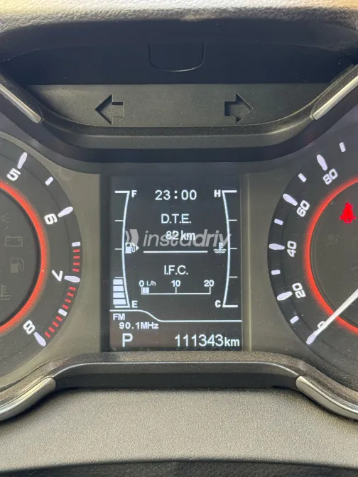 شيرى اريزو 5 2021 أبيض مستعملة للبيع - 2