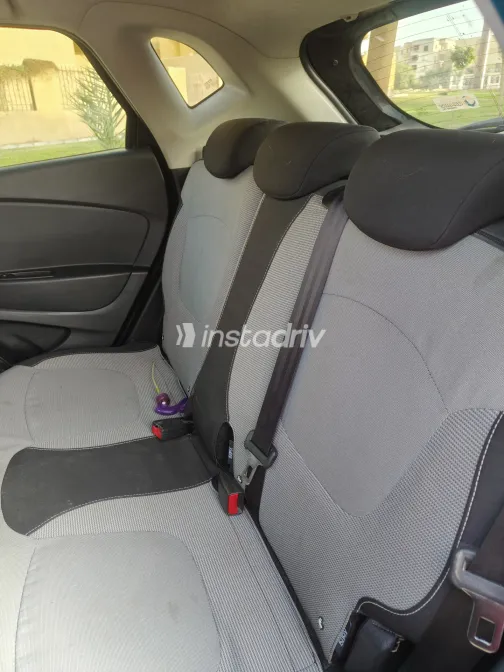 رينو كابتشر 2016 أبيض مستعملة للبيع - 3