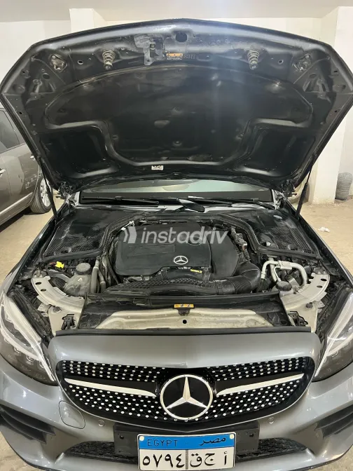 مرسيدس C 200 2019 أبيض مستعملة للبيع - 1