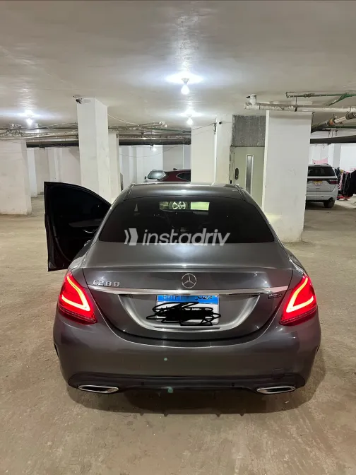 مرسيدس C 200 2019 أبيض مستعملة للبيع - 4