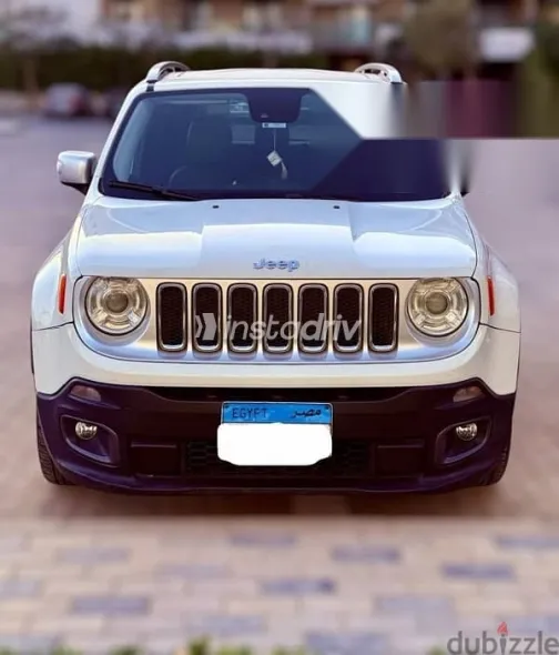 Jeep Renegade 2015 White Used for Sale - 4