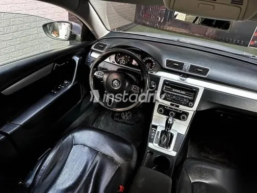 Volkswagen Passat 2014 Silver Used for Sale - 10