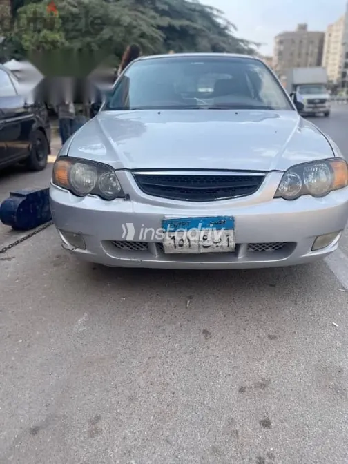 كيا سبكترا 2001 فضي مستعملة للبيع - 2