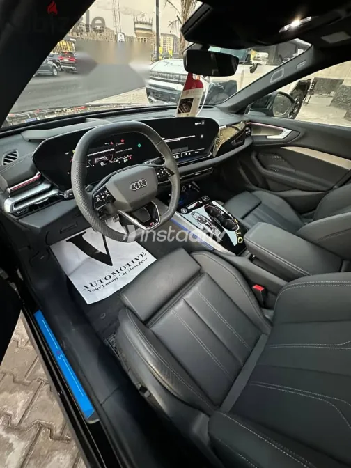 اودي A5 2025 أسود جديدة للبيع - 2