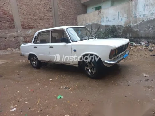 فيات 125 1981 أبيض مستعملة للبيع - 4
