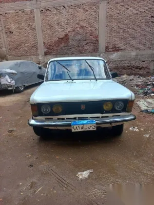 فيات 125 1981 أبيض مستعملة للبيع