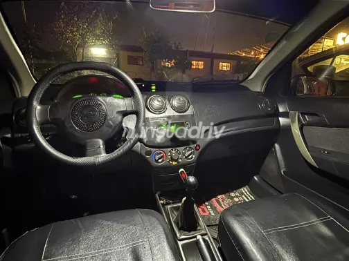 شيفروليه افيو 2009 أسود مستعملة للبيع - 4