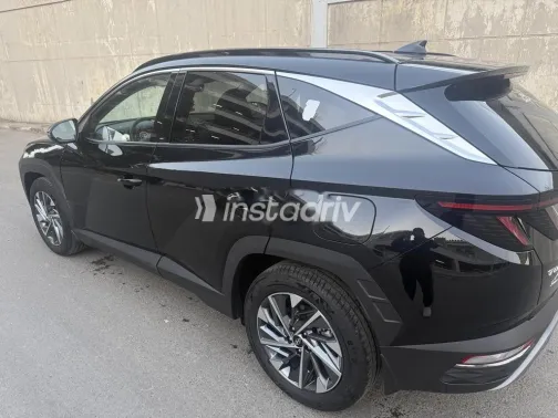 هيونداي توسان 2024 أسود مستعملة للبيع - 4