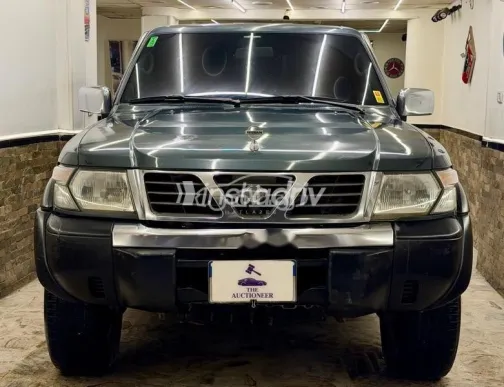 Nissan Patrol 1999 Dark Blue Used for Sale - 1