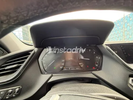 بي ام دبليو 118 2020 أحمر مستعملة للبيع - 5