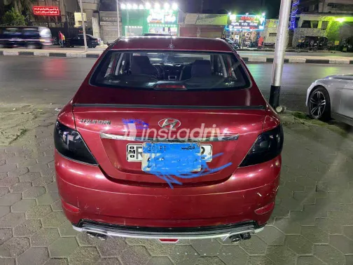 هيونداي اكسنت 2017 أبيض مستعملة للبيع - 5