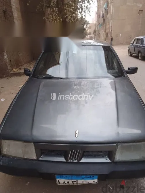 فيات تمبرا 1993 أزرق غامق مستعملة للبيع - 1