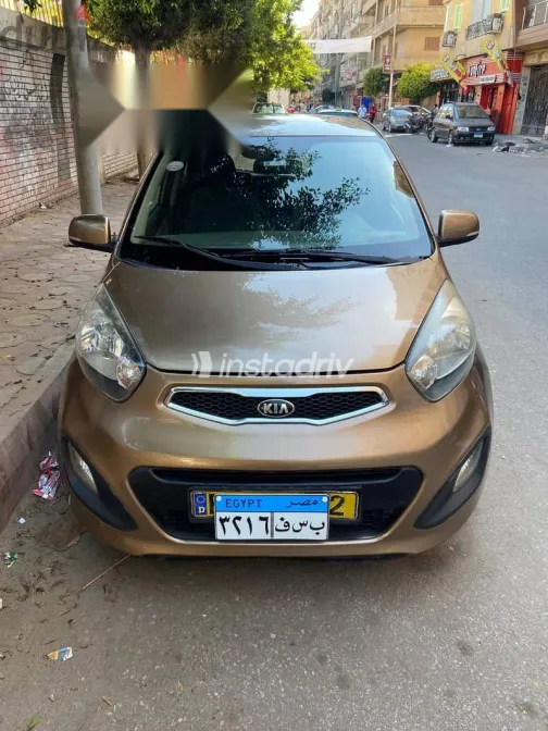 Kia Picanto 2013 Brown Used for Sale - 1