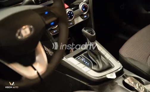 هيونداي إلنترا 2026 رمادي جديدة للبيع - 4