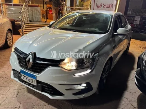 Renault Megane 2023 White Used for Sale - 3