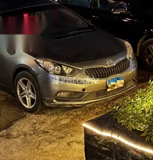 Kia Cerato 2017 Gray Used for Sale - 6