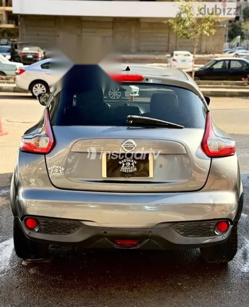 Nissan Juke 2016 Gray Used for Sale - 7