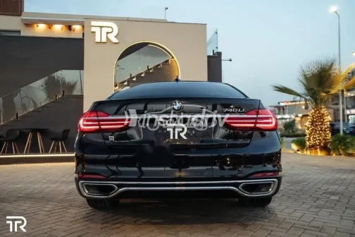 بي ام دبليو 740 2019 أسود مستعملة للبيع - 3
