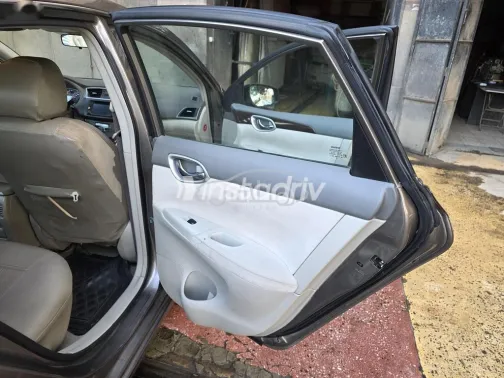 نيسان سنترا 2016 برونزي مستعملة للبيع - 5