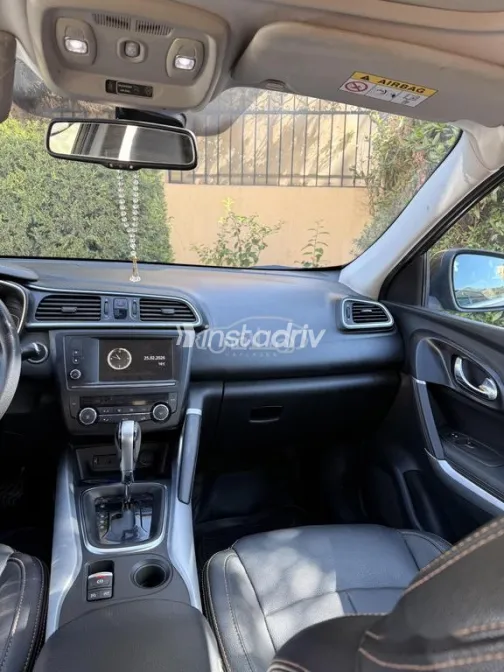 Renault Kadjar 2018 White Used for Sale - 5