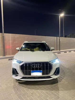 اودي Q3 2022 أبيض مستعملة للبيع