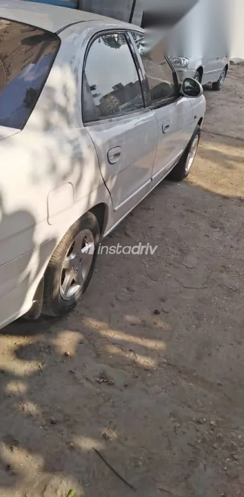 Daewoo Nubira 2001 White Used for Sale - 4