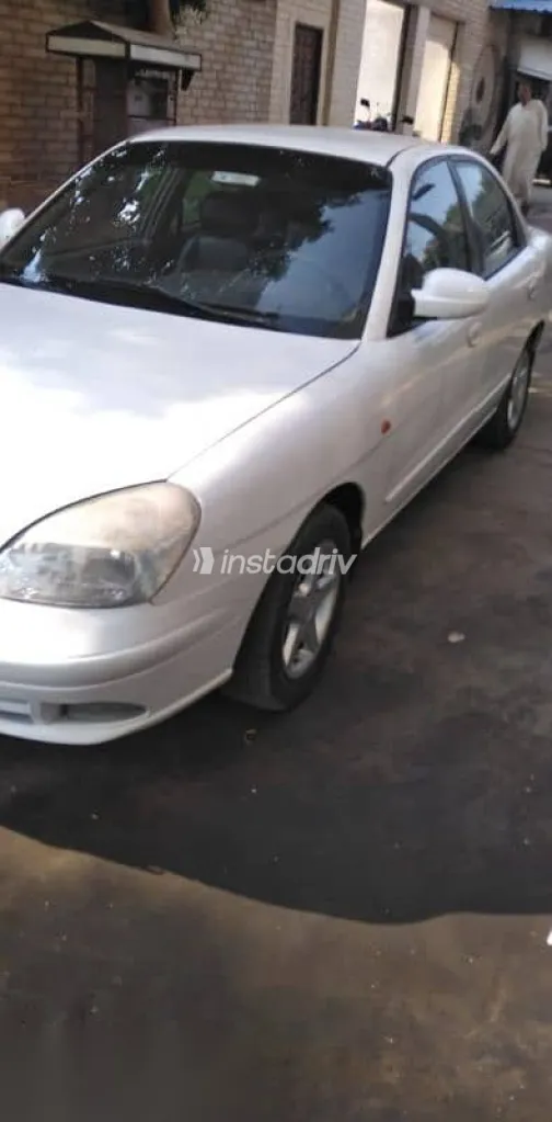 Daewoo Nubira 2001 White Used for Sale - 5