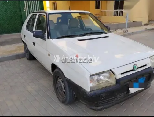 سكودا فيفوريت 1994 أبيض مستعملة للبيع - 10