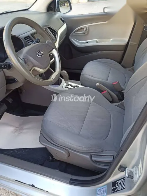 كيا بيكانتو 2014 فضي مستعملة للبيع - 4