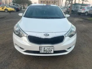 Kia Cerato 2014 White Used for Sale