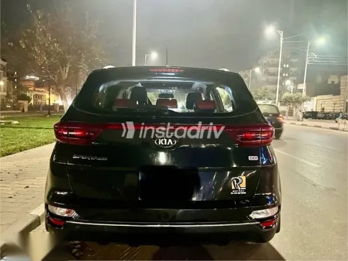 كيا سبورتاج 2020 أسود مستعملة للبيع - 3