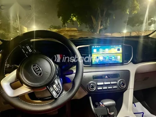 كيا سبورتاج 2020 أسود مستعملة للبيع - 8