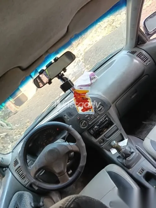 ميتسوبيشي لانسر 1999 أزرق غامق مستعملة للبيع - 5