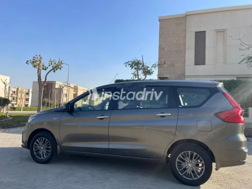 سوزوكى ارتيجا 2021 أبيض مستعملة للبيع - 5