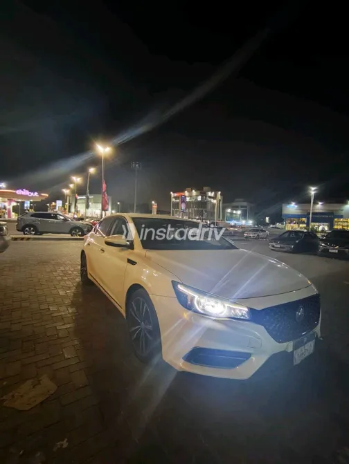 ام جى 6 2022 أبيض مستعملة للبيع - 4