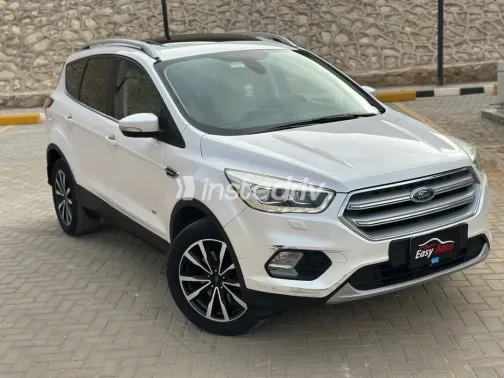 فورد كوجا 2018 أبيض مستعملة للبيع - 4