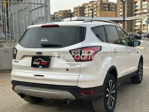 فورد كوجا 2018 أبيض مستعملة للبيع - 5