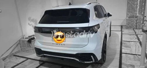 فولكس فاغن تيجون 2025 أبيض مستعملة للبيع - 5