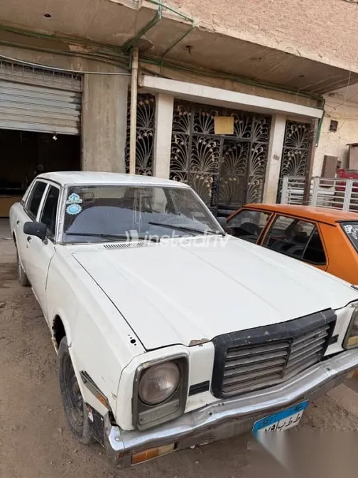 مازدا 929 1978 أبيض مستعملة للبيع - 1