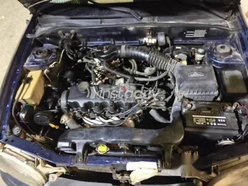 هيونداي اكسنت 2006 أزرق غامق مستعملة للبيع - 4